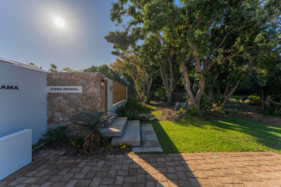 3 Bedroom Property for Sale in Cape St Francis Eastern Cape